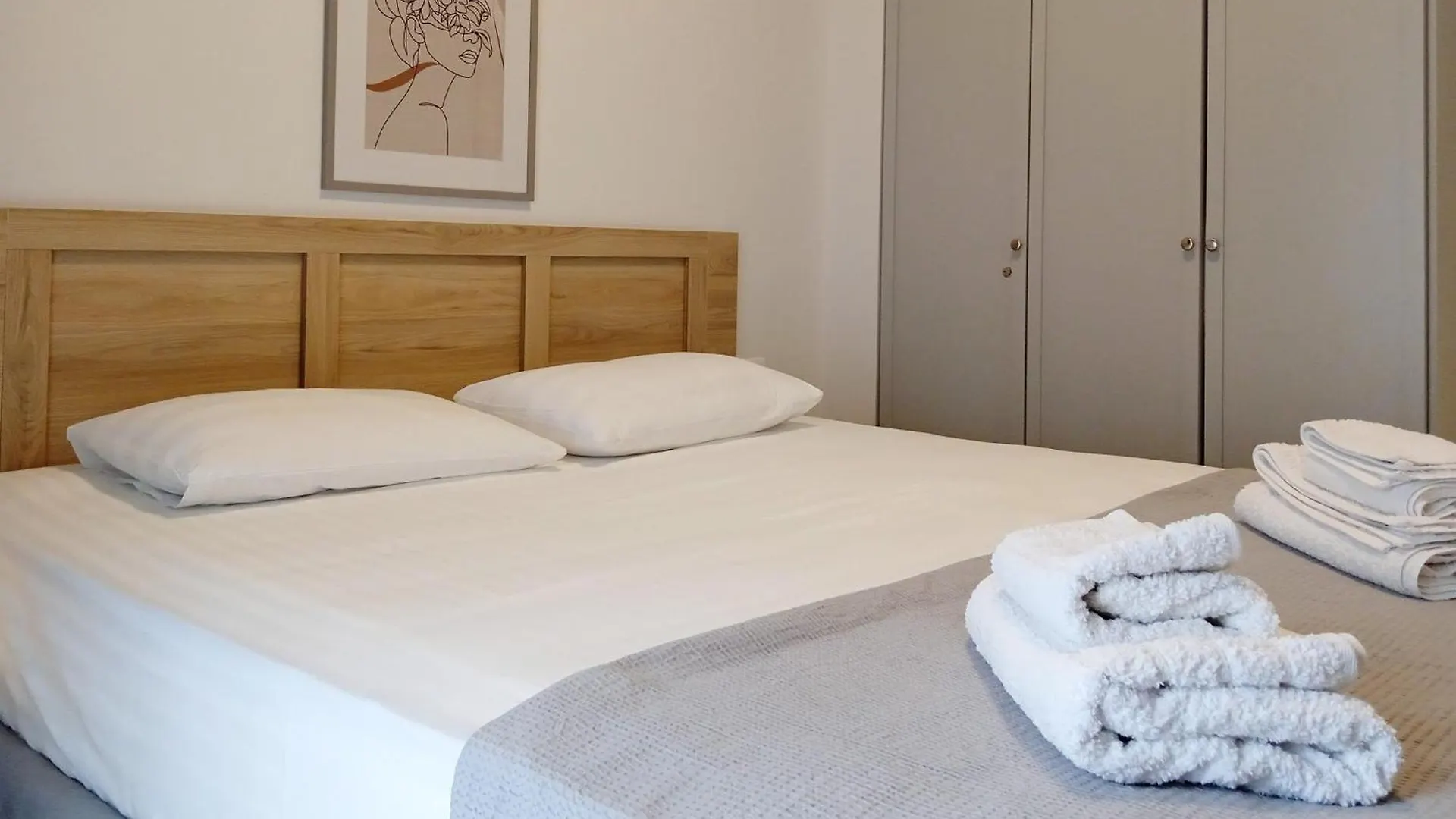 Zeus Executive Suites Selanik Daire
